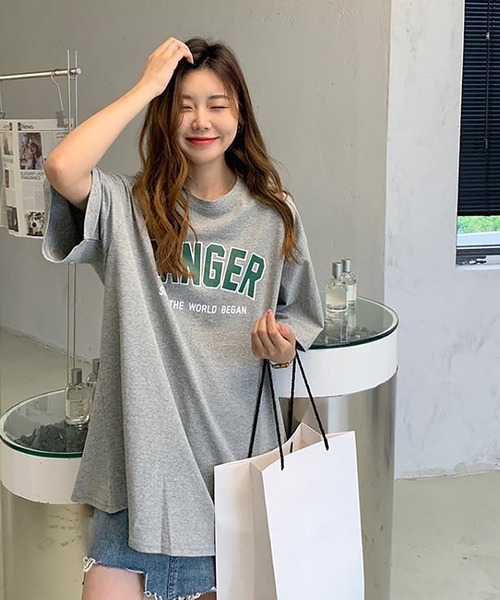 Girly Doll(ガーリードール)の「カレッジロゴTシャツ(Tシャツ/カットソー・レディース・ホワイト/ネイビー/グレー・M/L)」の4枚目の写真