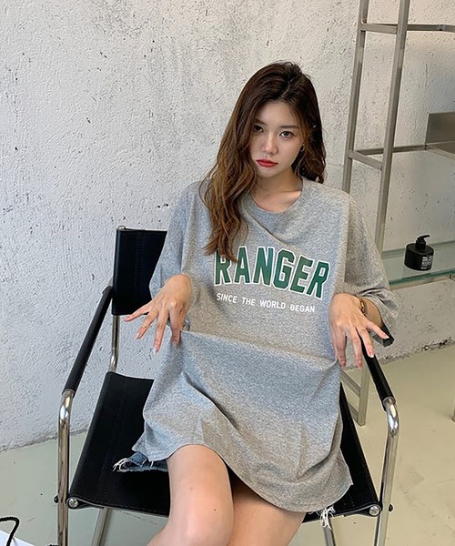 Girly Doll(ガーリードール)の「カレッジロゴTシャツ(Tシャツ/カットソー・レディース・ホワイト/ネイビー/グレー・M/L)」の5枚目の写真