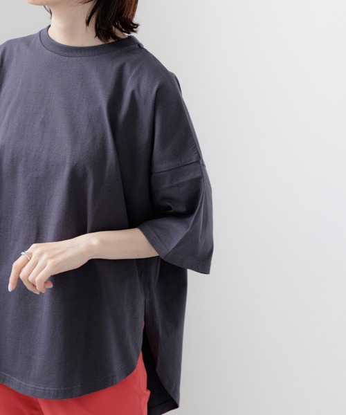 yuw（ユウ）の「ラウンドルーズＴee　294530（Tシャツ/カットソー・レディース・グレー/オフホワイト/ピンク/ブルー/ブラック/バーガンディー/ピンク系その他・FREE）」の14枚目の写真