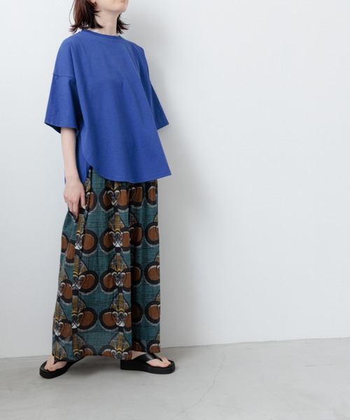 yuw（ユウ）の「ラウンドルーズＴee　294530（Tシャツ/カットソー・レディース・グレー/オフホワイト/ピンク/ブルー/ブラック/バーガンディー/ピンク系その他・FREE）」の19枚目の写真