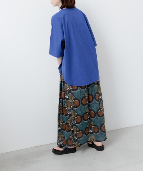 yuw（ユウ）の「ラウンドルーズＴee　294530（Tシャツ/カットソー・レディース・グレー/オフホワイト/ピンク/ブルー/ブラック/バーガンディー/ピンク系その他・FREE）」の20枚目の写真