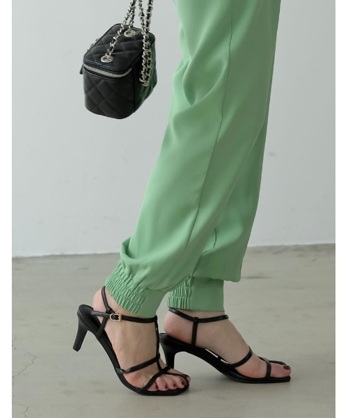 Re:EDIT（リエディ）の「[新サイズ追加][低身長/高身長/大きいサイズ有][洗濯機で洗える]ジョーゼットフロントタックジョガーパンツ（その他パンツ・レディース・ブラック/パープル/グリーン/ピンク/グレー/アイボリー・SMALL/MEDIUM/LARGE/SHORT/TALL/X-LARGE）」の20枚目の写真