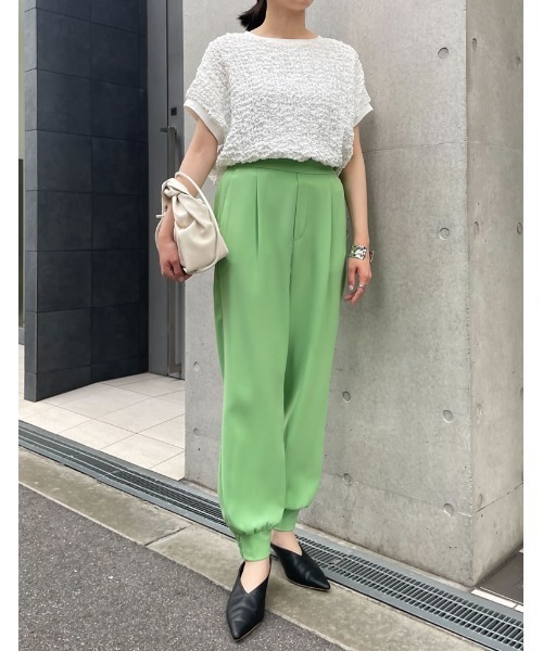 Re:EDIT（リエディ）の「[新サイズ追加][低身長/高身長/大きいサイズ有][洗濯機で洗える]ジョーゼットフロントタックジョガーパンツ（その他パンツ・レディース・ブラック/パープル/グリーン/ピンク/グレー/アイボリー・SMALL/MEDIUM/LARGE/SHORT/TALL/X-LARGE）」の18枚目の写真