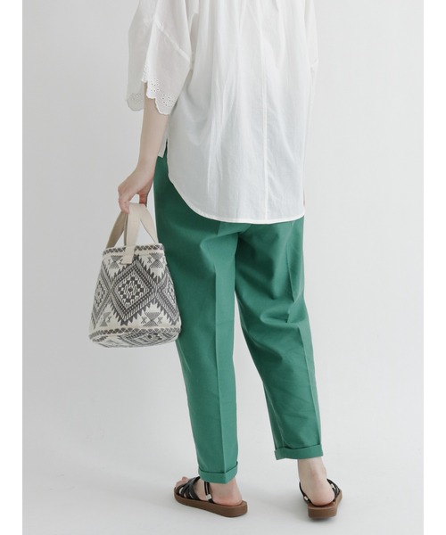 Samansa Mos2 blue（サマンサモスモスブルー）の「クロップドテーパードパンツ（その他パンツ・レディース・グリーン/ベージュ/ライトベージュ・ﾌﾘ-）」の7枚目の写真