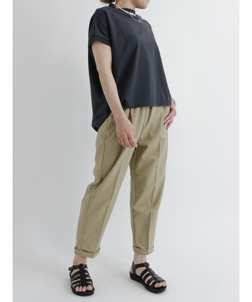 Samansa Mos2 blue（サマンサモスモスブルー）の「クロップドテーパードパンツ（その他パンツ・レディース・グリーン/ベージュ/ライトベージュ・ﾌﾘ-）」の19枚目の写真