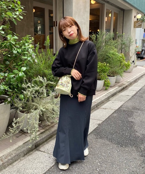 un dix cors(アンディコール)の「コーデの主役に ジャガード刺繍バッグ(ショルダーバッグ・レディース・ゴールド/グリーン・FREE)」の3枚目の写真