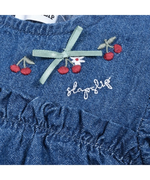 SLAP SLIP BABY（スラップスリップベビー）の「SLAPSLIPBABY/チェリー刺繍リボンデニムレースコットンブルマ付きワンピースベビー(70~80cm)（ワンピース・キッズ・ピンク/ブルー・ONESIZE）」の21枚目の写真