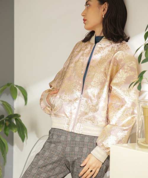 OKIRAKU(オキラク)の「(OKIRAKU×ROSE BUD)ライン リブ シャイニーブルゾン(ブルゾン・レディース・ブラック/ピンク・ONE SIZE)」の6枚目の写真