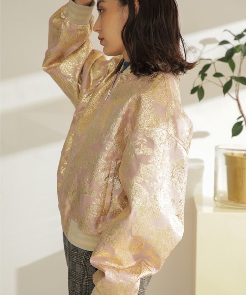 OKIRAKU(オキラク)の「(OKIRAKU×ROSE BUD)ライン リブ シャイニーブルゾン(ブルゾン・レディース・ブラック/ピンク・ONE SIZE)」の10枚目の写真