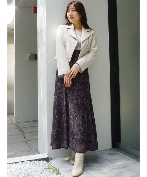 MERCURYDUO（マーキュリーデュオ）の「ボタニカルフラワーマーメイドフレアスカート（スカート・レディース・アイボリー/ブラウン/ベージュ・SMALL/MEDIUM）」の17枚目の写真