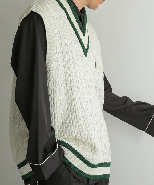 SENSE OF PLACE by URBAN RESEARCH（センスオブプレイスバイアーバンリサーチ）の「『別注』『ユニセックス』TeddyBear×SOP　テディベアチルデンニットベスト（ベスト・メンズ・ネイビー/アイボリー・LARGE/MEDIUM）」の18枚目の写真