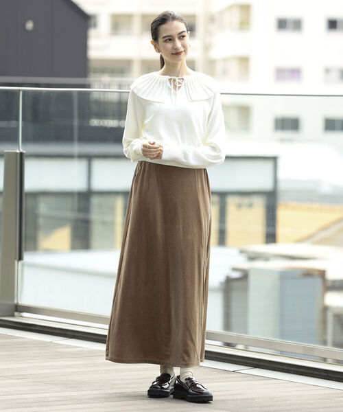 Ray BEAMS(レイビームス)の「Ray BEAMS / プリーツ カラー プルオーバー(ニット/セーター・レディース・オフホワイト/ブラック・ONE SIZE)」の10枚目の写真