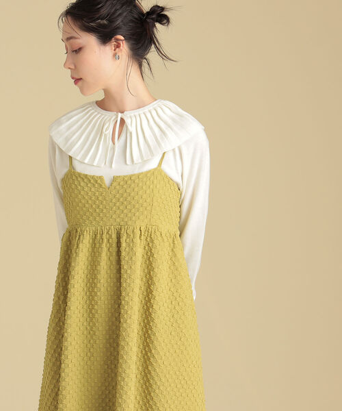 Ray BEAMS(レイビームス)の「Ray BEAMS / プリーツ カラー プルオーバー(ニット/セーター・レディース・オフホワイト/ブラック・ONE SIZE)」の11枚目の写真