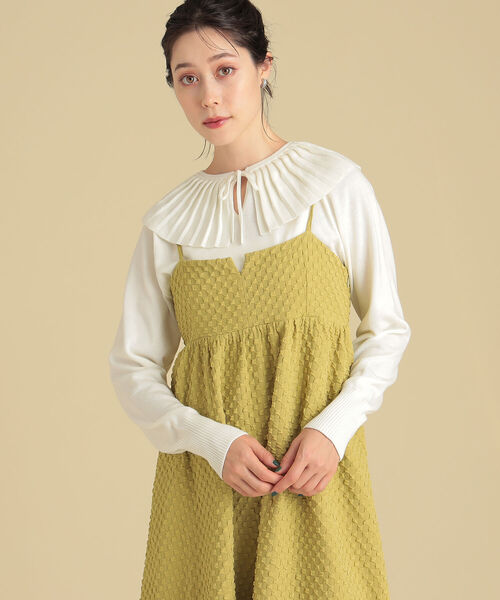 Ray BEAMS(レイビームス)の「Ray BEAMS / プリーツ カラー プルオーバー(ニット/セーター・レディース・オフホワイト/ブラック・ONE SIZE)」の12枚目の写真