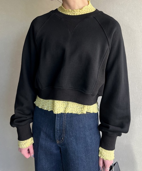 ショート丈Vガゼットラグランスウェット