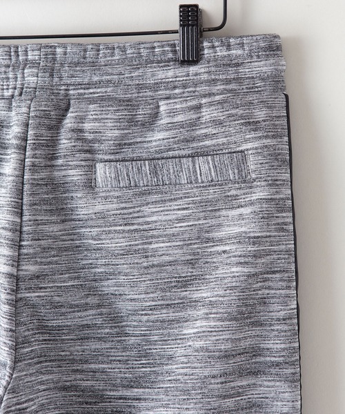 OUTDOOR PRODUCTS（アウトドアプロダクツ）の「【OUTDOOR PRODUCTS/アウトドアプロダクツ】裏フリース 防風 ジョガーパンツ　スウェットパンツ（スウェットパンツ・メンズ・チャコールグレー/ブラック/スミクロ・SMALL/MEDIUM/LARGE/X-LARGE）」の4枚目の写真