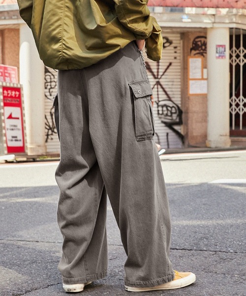 MONO-MART（モノマート）の「【retock's】ロゴ刺繍ワイドデニムカーゴパンツ（カーゴパンツ・メンズ・サックスブルー/ブラック/グレー/インディゴブルー/ライトグレー・L/M/S）」の14枚目の写真