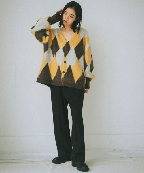 WHIMSIC（ウィムジック）の「【UNISEX】アーガイルシャギーニットカーディガン（カーディガン/ボレロ・メンズ・ブルー/イエロー/チャコールグレー・FREE）」の22枚目の写真