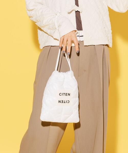 CITEN（シテン）の「＜CITEN＞パデッド キンチャクバッグ（ハンドバッグ・レディース・ロイヤルブルー/ピンク/ホワイト/ブラック/シルバー・FREE）」の21枚目の写真