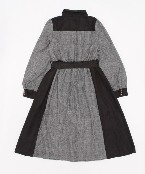 axes femme(アクシーズファム)の「バイカラーシャツワンピース(シャツワンピース・レディース・ブラウン/ネイビー/ブラック・FREE)」の4枚目の写真