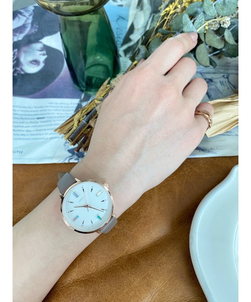 Three Four Time（ｽﾘｰﾌｫｰﾀｲﾑ）の「ストーン合皮ウォッチ　/　時計（アナログ腕時計・レディース・ブルー/グレー/ベージュ・FREE）」の15枚目の写真
