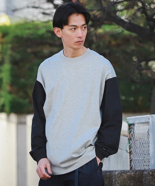 Champion（チャンピオン）の「Champion × BEAMS / 別注 2トーン ロングスリーブ Tシャツ（Tシャツ/カットソー・メンズ・ブラック/ホワイト/グレー系その他・M/XL/L）」の3枚目の写真