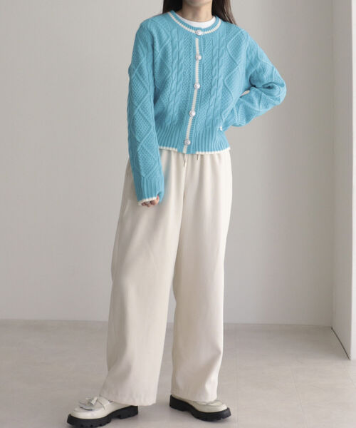 fredy emue（フレディエミュ）の「起毛イージーセミワイドパンツ（スラックス・レディース・ブラック/オフホワイト/グレイッシュブルー/ミント・36/38）」の5枚目の写真