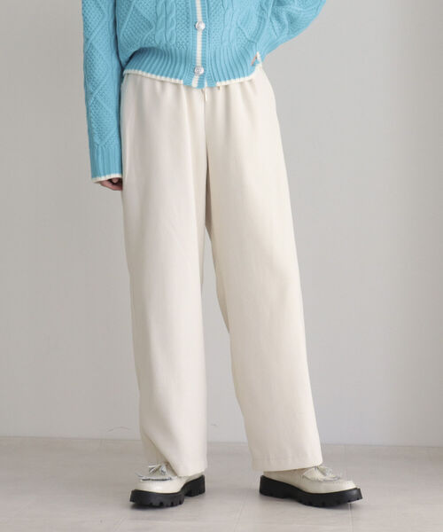 fredy emue（フレディエミュ）の「起毛イージーセミワイドパンツ（スラックス・レディース・ブラック/オフホワイト/グレイッシュブルー/ミント・36/38）」の14枚目の写真