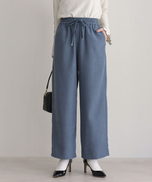 fredy emue（フレディエミュ）の「起毛イージーセミワイドパンツ（スラックス・レディース・ブラック/オフホワイト/グレイッシュブルー/ミント・36/38）」の6枚目の写真