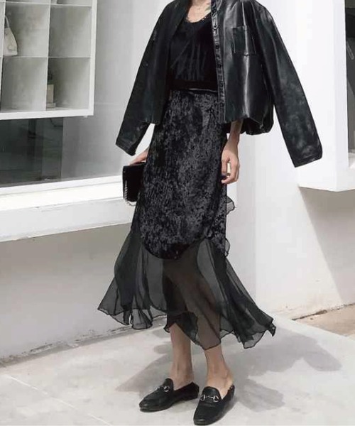 meJane(ミージェーン)の「光沢フロッキー×シフォンドッキングマーメイドスカート(スカート・レディース・ブラック/アイボリー・M/L)」の7枚目の写真