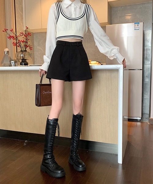 urge：（アージコロン ）の「【URGE：】ハイウエスト ショートパンツ（その他パンツ・レディース・ブラック・SMALL/MEDIUM/LARGE/X-LARGE）」の6枚目の写真