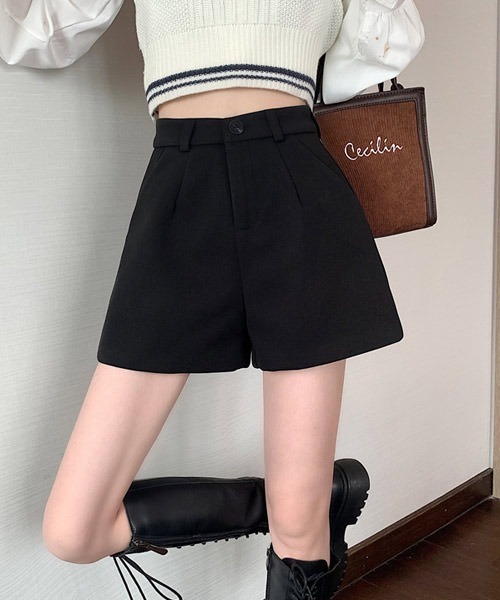 urge：（アージコロン ）の「【URGE：】ハイウエスト ショートパンツ（その他パンツ・レディース・ブラック・SMALL/MEDIUM/LARGE/X-LARGE）」の5枚目の写真