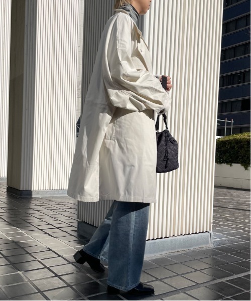 r.（アールドット）の「シャークスキン ミディ丈ミリタリーコート（ミリタリージャケット・レディース・ネイビー/ベージュ/カーキ/ブラック/オフホワイト・FREE）」の7枚目の写真