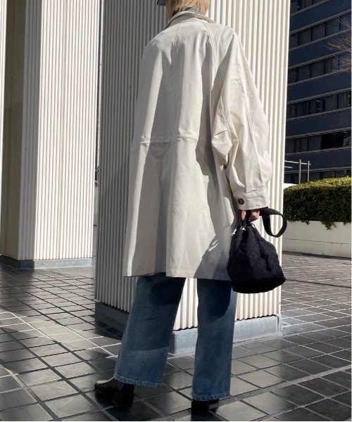 r.（アールドット）の「シャークスキン ミディ丈ミリタリーコート（ミリタリージャケット・レディース・ネイビー/ベージュ/カーキ/ブラック/オフホワイト・FREE）」の8枚目の写真