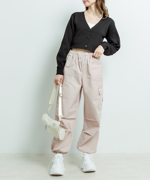 OLIVE des OLIVE（オリーブデオリーブ）の「ショート丈Vネックカーディガン（カーディガン/ボレロ・レディース・ブラック/オフホワイト/サックスブルー/イエロー・FREE）」の14枚目の写真