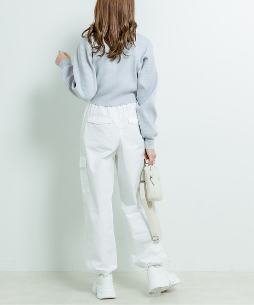 OLIVE des OLIVE（オリーブデオリーブ）の「ショート丈Vネックカーディガン（カーディガン/ボレロ・レディース・ブラック/オフホワイト/サックスブルー/イエロー・FREE）」の22枚目の写真