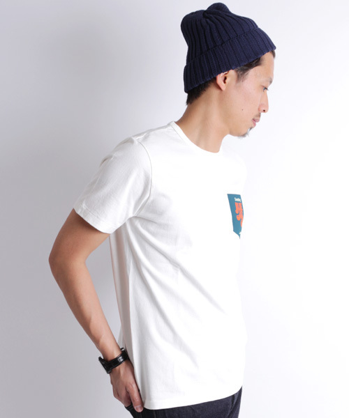 Denime（ドゥニーム）の「DNM POCKET LOGO TEE（Tシャツ/カットソー・メンズ・ホワイト/ネイビー・SMALL/MEDIUM/LARGE）」の12枚目の写真