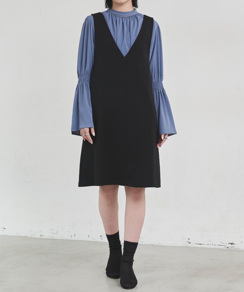 Aunt Marie's（アントマリーズ）の「深Vネックミニジャンスカ（ジャンパースカート・レディース・ブラック/アイボリー・FREE）」の4枚目の写真