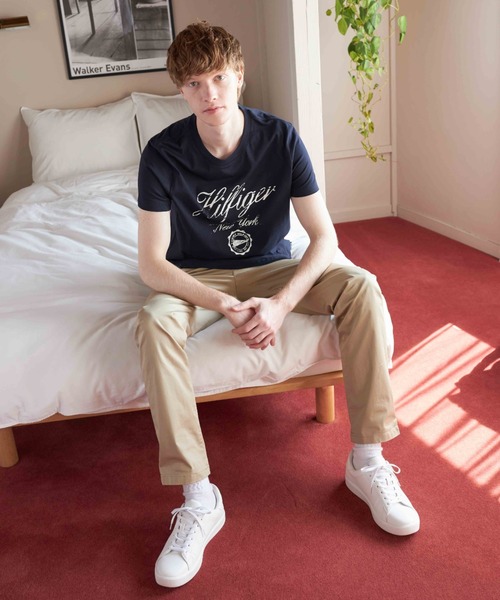 TOMMY HILFIGER(トミーヒルフィガー)の「【オンライン限定】グランジプリントTシャツ(Tシャツ/カットソー・メンズ・ネイビー/ブルー/レッド/ホワイト/ベージュ・SMALL/MEDIUM/LARGE/X-LARGE/XX-LARGE)」の22枚目の写真