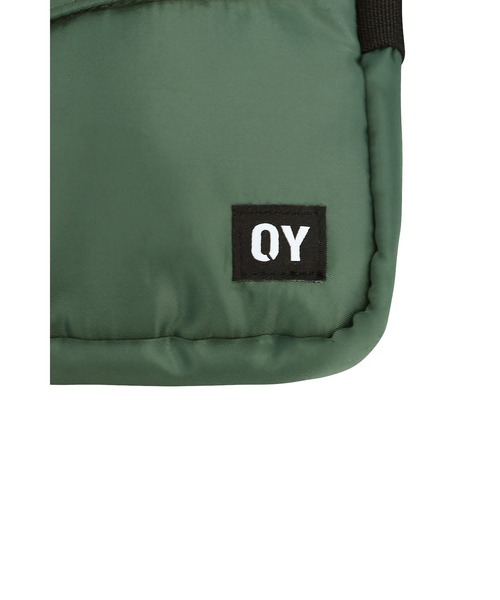 OY（オーワイ）の「『OY/オーワイ』DIAGONAL LINE ZIPPER MINI CROSS BAG/ダイアゴナル ライン ジッパー ミニクロス バッグ（ボディバッグ/ウエストポーチ・メンズ・カーキ/ブラック・FREE）」の8枚目の写真
