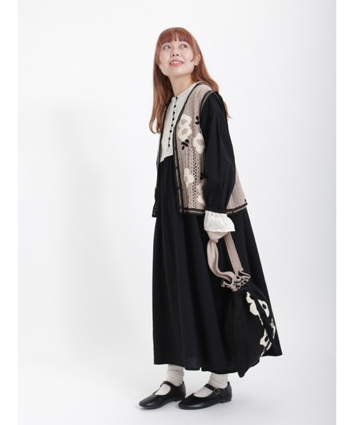 Samansa Mos2（サマンサ モスモス）の「さがら刺繍巾着トートバッグ（ハンドバッグ・レディース・ベージュ/キナリ/ブラック・ﾌﾘ-）」の4枚目の写真