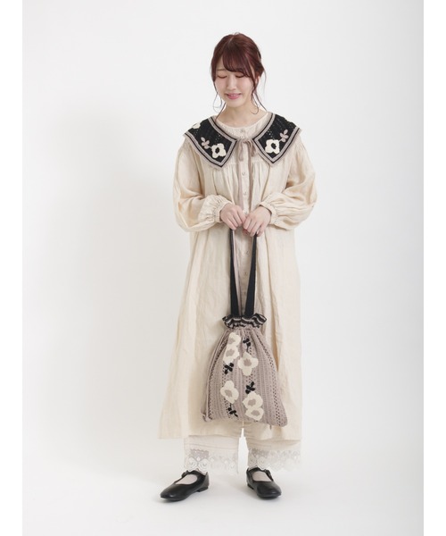 Samansa Mos2（サマンサ モスモス）の「さがら刺繍巾着トートバッグ（ハンドバッグ・レディース・ベージュ/キナリ/ブラック・ﾌﾘ-）」の8枚目の写真