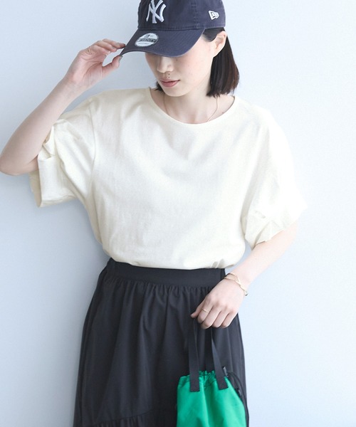 Chaco closet(チャコ クローゼット)の「フレンチタックスリーブTシャツ(Tシャツ/カットソー・レディース・グレイッシュベージュ/ブラック/オフホワイト/イエロー/パープル/グリーン・FREE)」の8枚目の写真