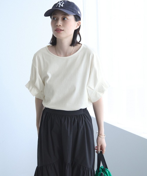 Chaco closet(チャコ クローゼット)の「フレンチタックスリーブTシャツ(Tシャツ/カットソー・レディース・グレイッシュベージュ/ブラック/オフホワイト/イエロー/パープル/グリーン・FREE)」の9枚目の写真