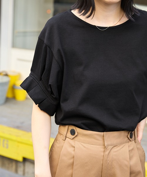 Chaco closet(チャコ クローゼット)の「フレンチタックスリーブTシャツ(Tシャツ/カットソー・レディース・グレイッシュベージュ/ブラック/オフホワイト/イエロー/パープル/グリーン・FREE)」の22枚目の写真