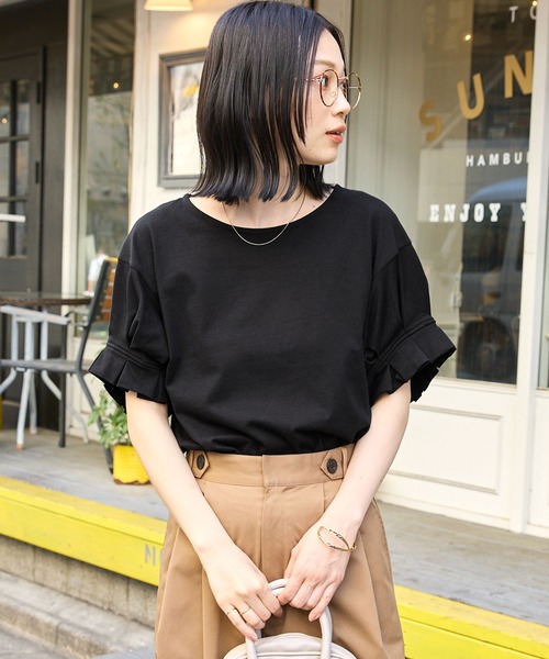 Chaco closet(チャコ クローゼット)の「フレンチタックスリーブTシャツ(Tシャツ/カットソー・レディース・グレイッシュベージュ/ブラック/オフホワイト/イエロー/パープル/グリーン・FREE)」の21枚目の写真