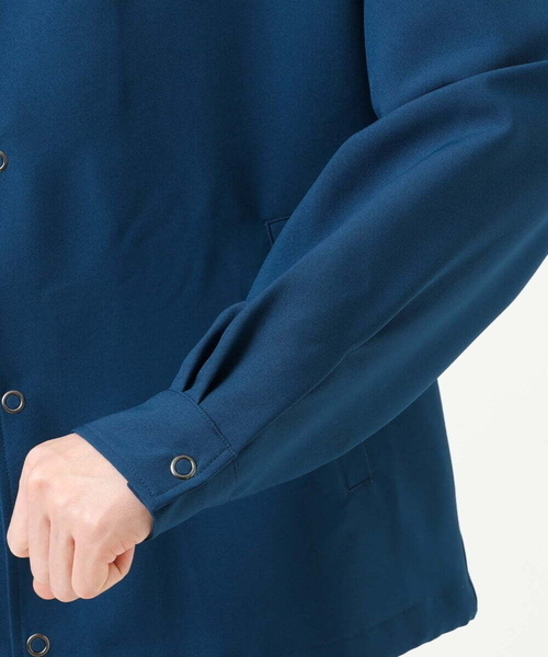 a.v.v（アーヴェヴェ）の「【洗濯機で洗える/防シワ】リライト コーチジャケット（ブルゾン・メンズ・カーキ/ブルー・46/50/48）」の14枚目の写真