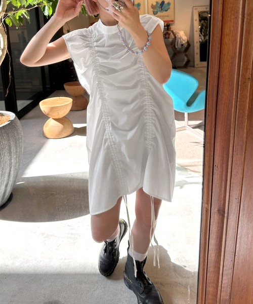 Alley by w closet（アリーバイダブルクローゼット）の「【Alley】ドロストノースリーブミニワンピース（ワンピース・レディース・オフホワイト/ブルー・FREE）」の18枚目の写真