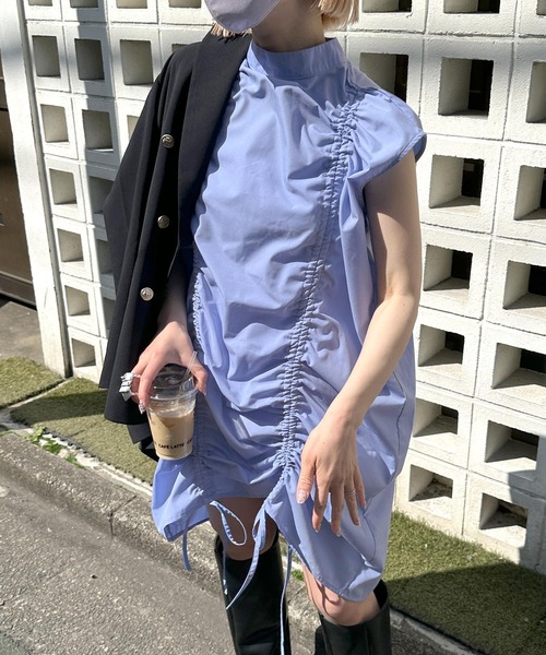 Alley by w closet（アリーバイダブルクローゼット）の「【Alley】ドロストノースリーブミニワンピース（ワンピース・レディース・オフホワイト/ブルー・FREE）」の7枚目の写真