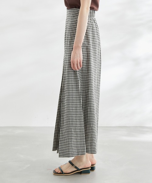 ROPE' PICNIC(ロペピクニック)の「麻混アシンメトリータックカラースカート(スカート・レディース・サックスブルー/ブラック/ターコイズブルー/オレンジ/ブラック系その他・38/36)」の20枚目の写真